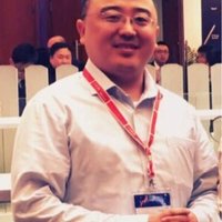 李正飞