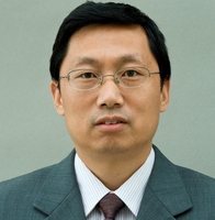 闫明先