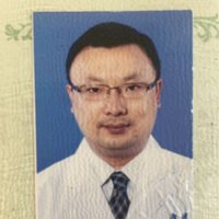 何俊平