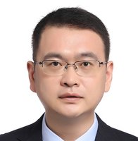 张巍